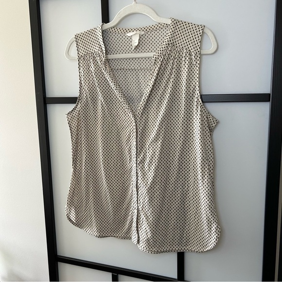 [M] H&M Button Down Creme w/ Mini Black Ferns Printed Sleeveless Tank Top Blouse - Picture 3 of 11